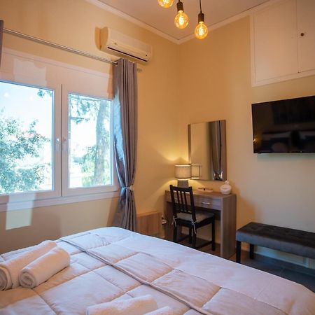 Two Bedroom Apartment, Mytilene Lesvos Екстериор снимка