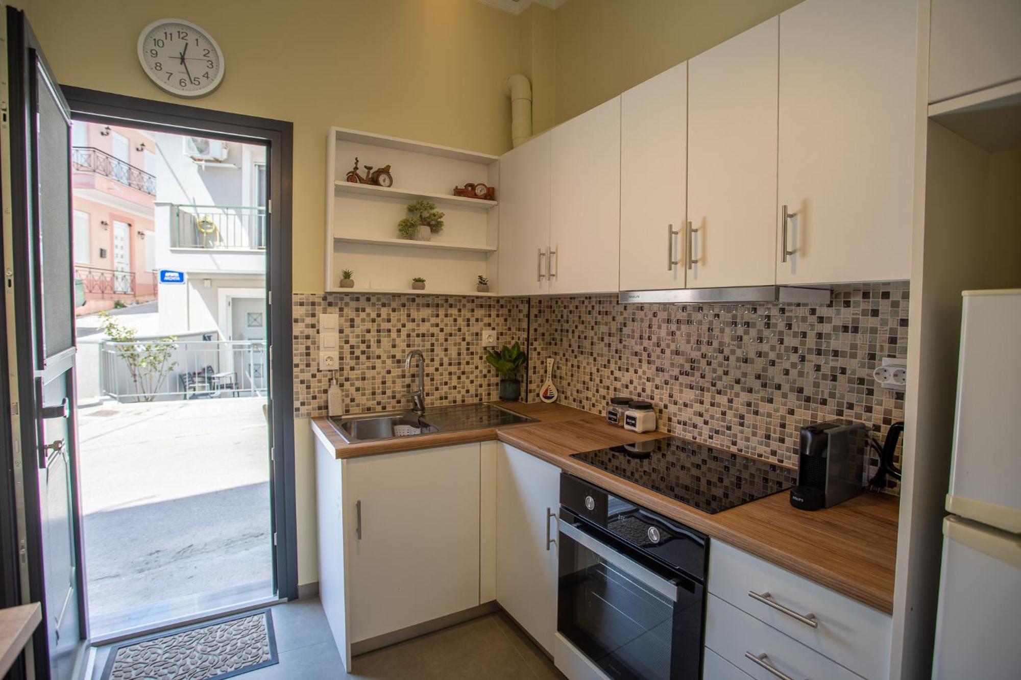 Two Bedroom Apartment, Mytilene Lesvos Екстериор снимка