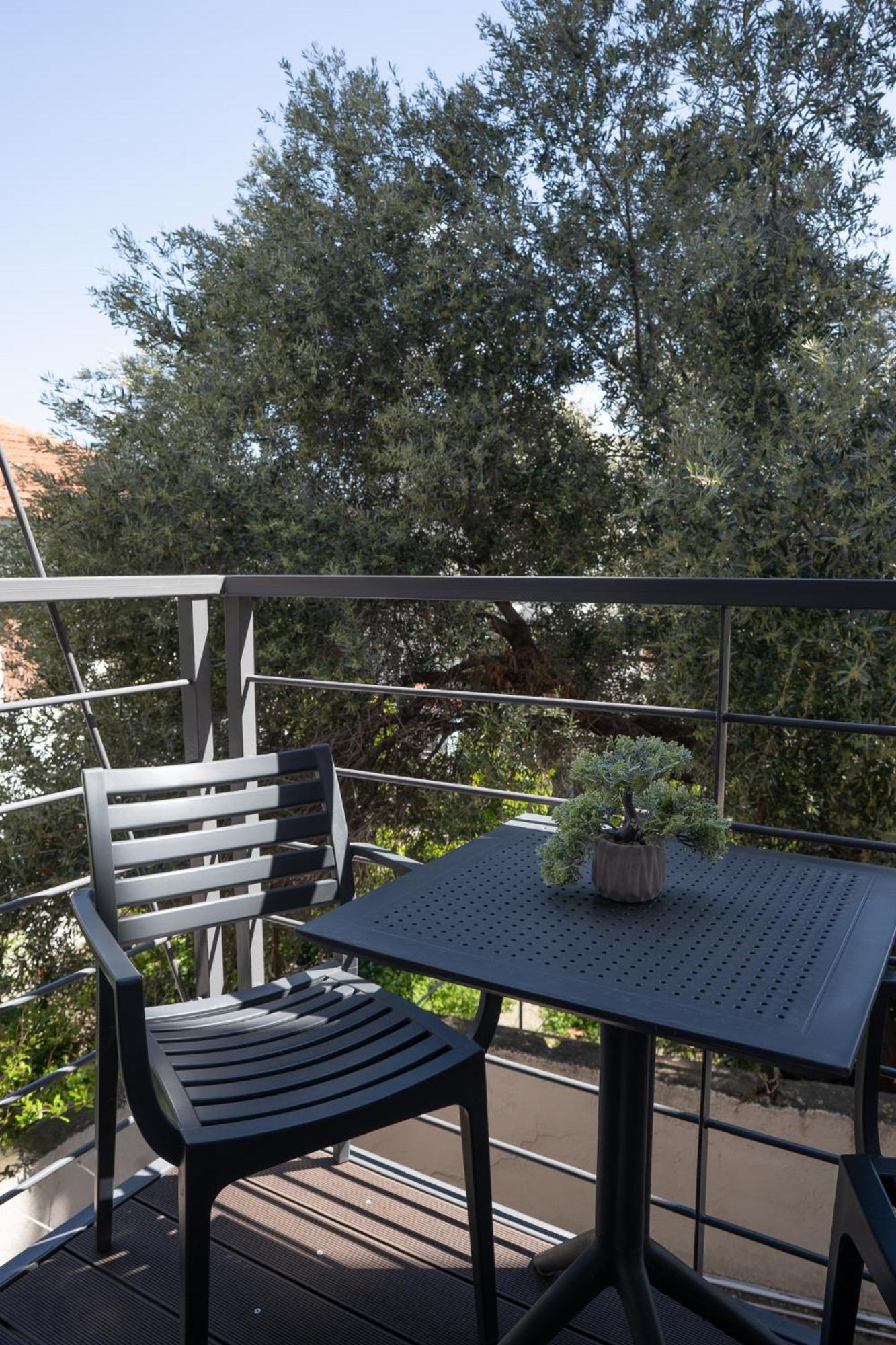 Two Bedroom Apartment, Mytilene Lesvos Екстериор снимка